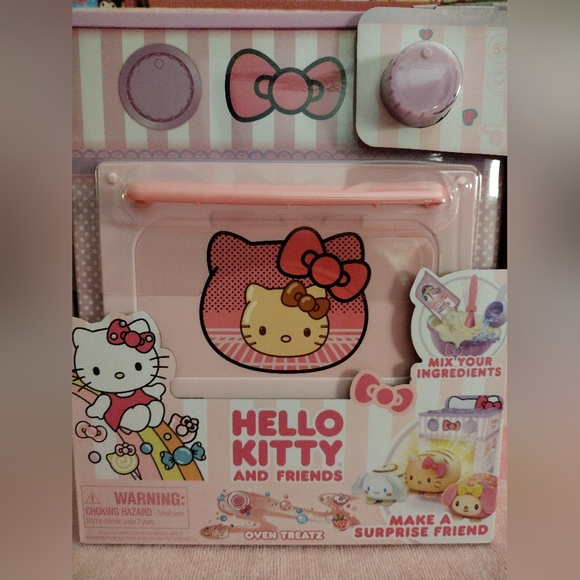 Hello Kitty Cookeez Bakery Toy Set - Picture 10 of 15